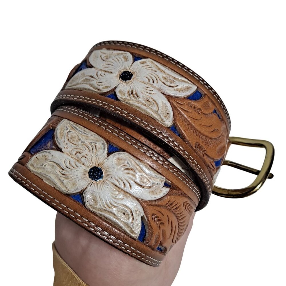 Vintage Justin Belt Women 34 Leather Top Grain Cowhide Tooled Floral Blue White